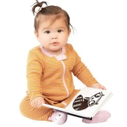 Manhattan Toy Wimmer Ferguson Black & White Baby Zoo Book -Toy Specialty Store MH216880 1024x1024 4dfbd836 02c8 4b08 8680 fbde7c97e042