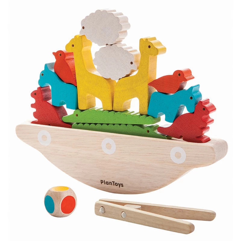 Plantoys Balancing Boat 3 Plantoys Balancing Boat