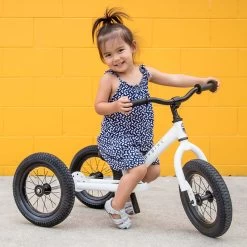 White Vintage 2 In 1 Metal Trybike With Black Tyres 13 White Vintage 2 In 1 Metal Trybike With Black Tyres -Toy Specialty Store TB4007 8